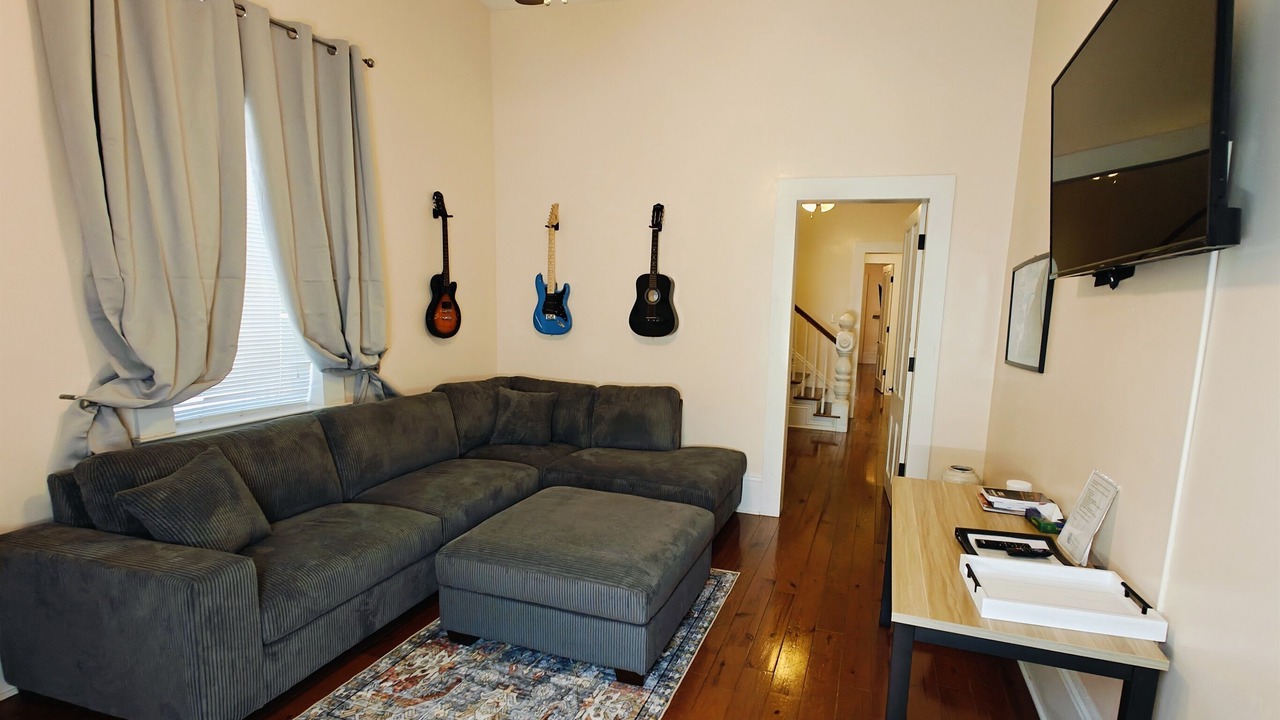 Photo of Bedroom in East Riverside