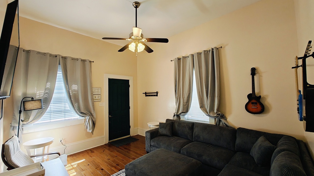 Photo of Bedroom in East Riverside