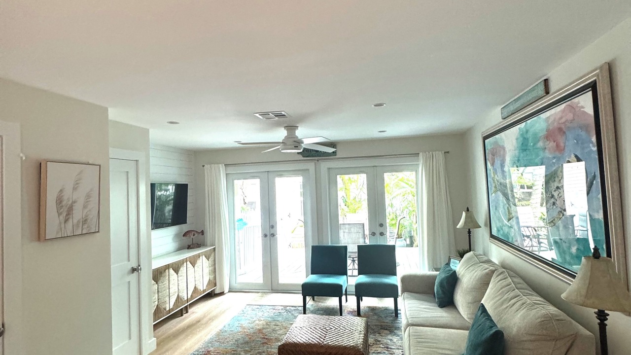 Photo of Bedroom in Bahama Village