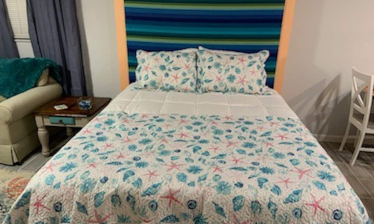 Photo of Bedroom in Englewood