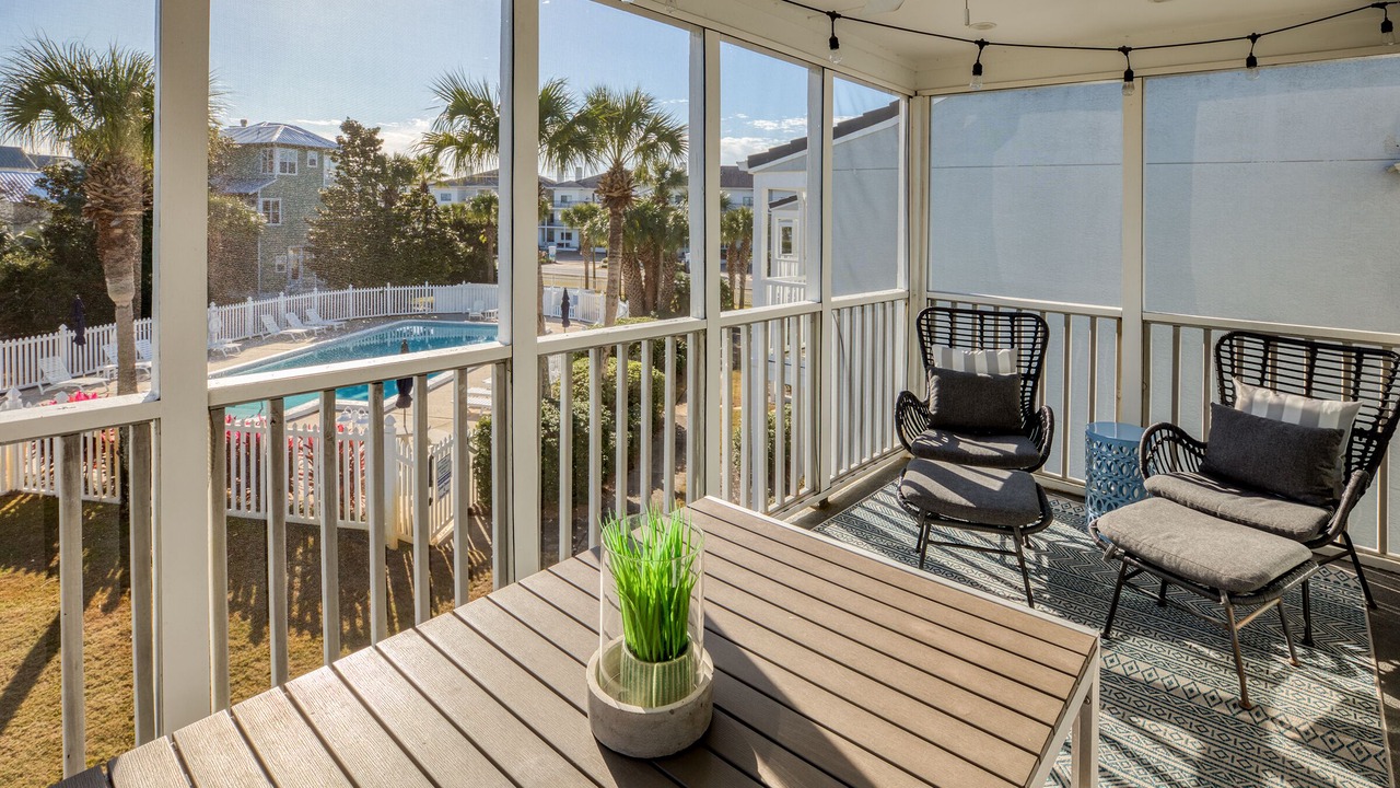 Photo of Patio Balcony in Dune Allen Beach