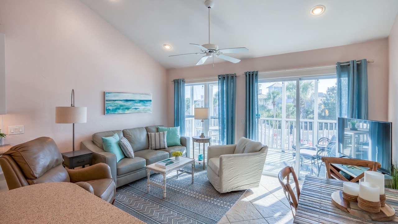 Photo of Livingroom in Dune Allen Beach