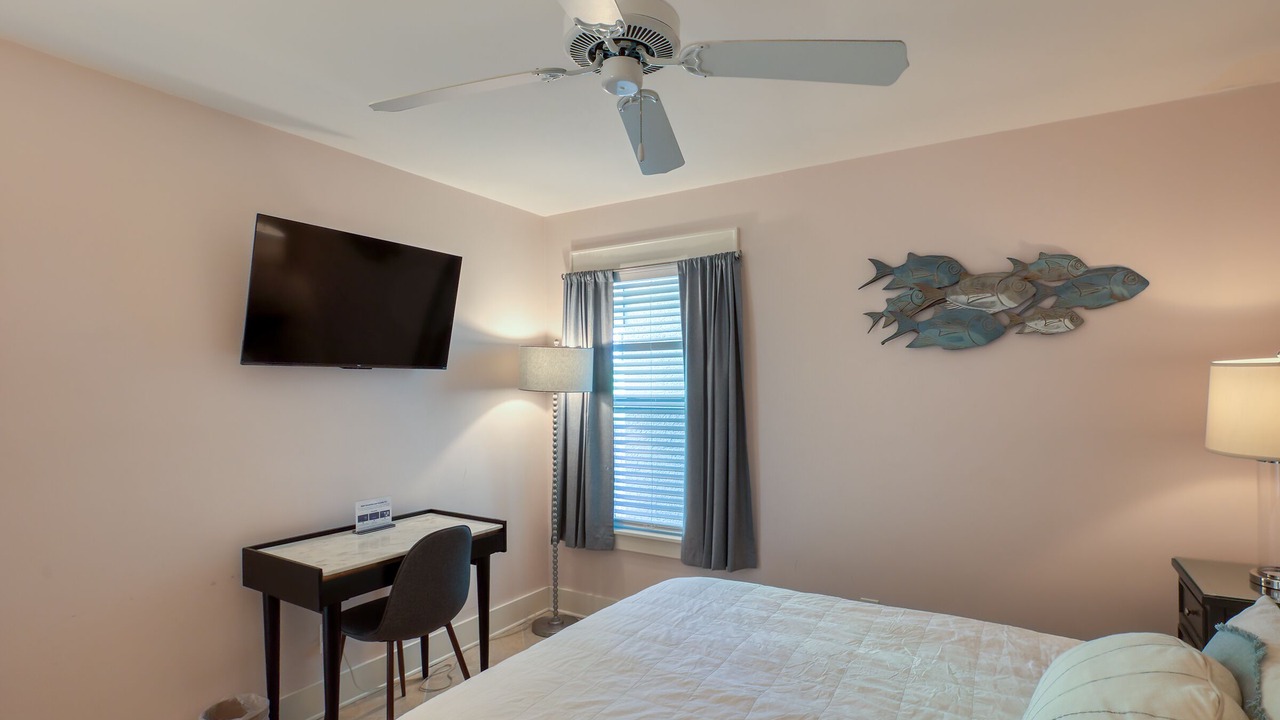 Photo of Bedroom in Dune Allen Beach