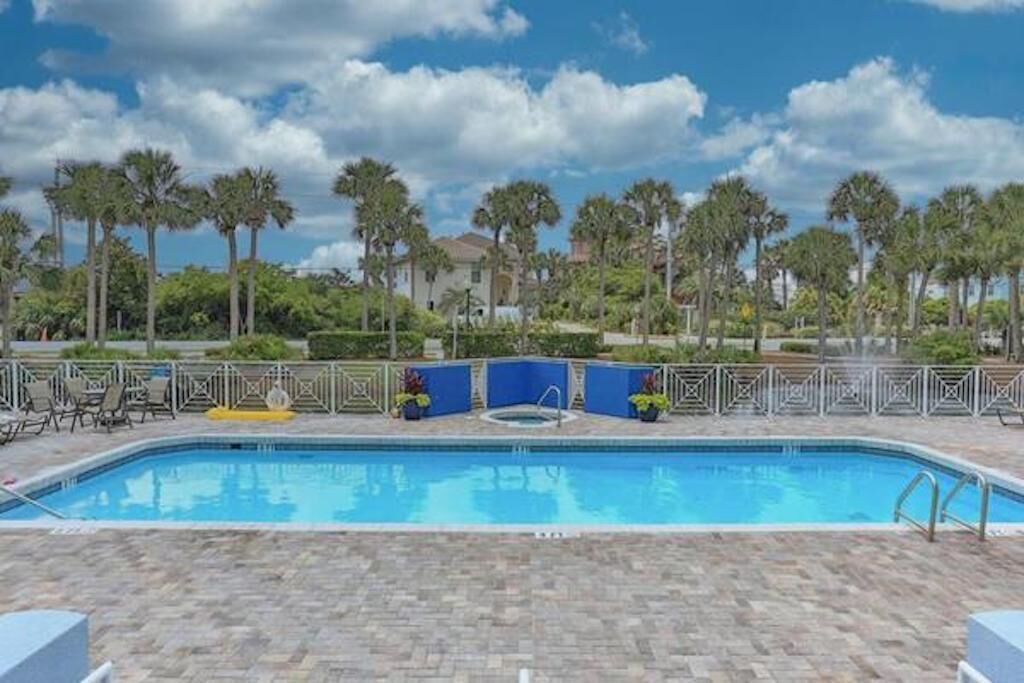 Photo of Outdoor in Gulf Place