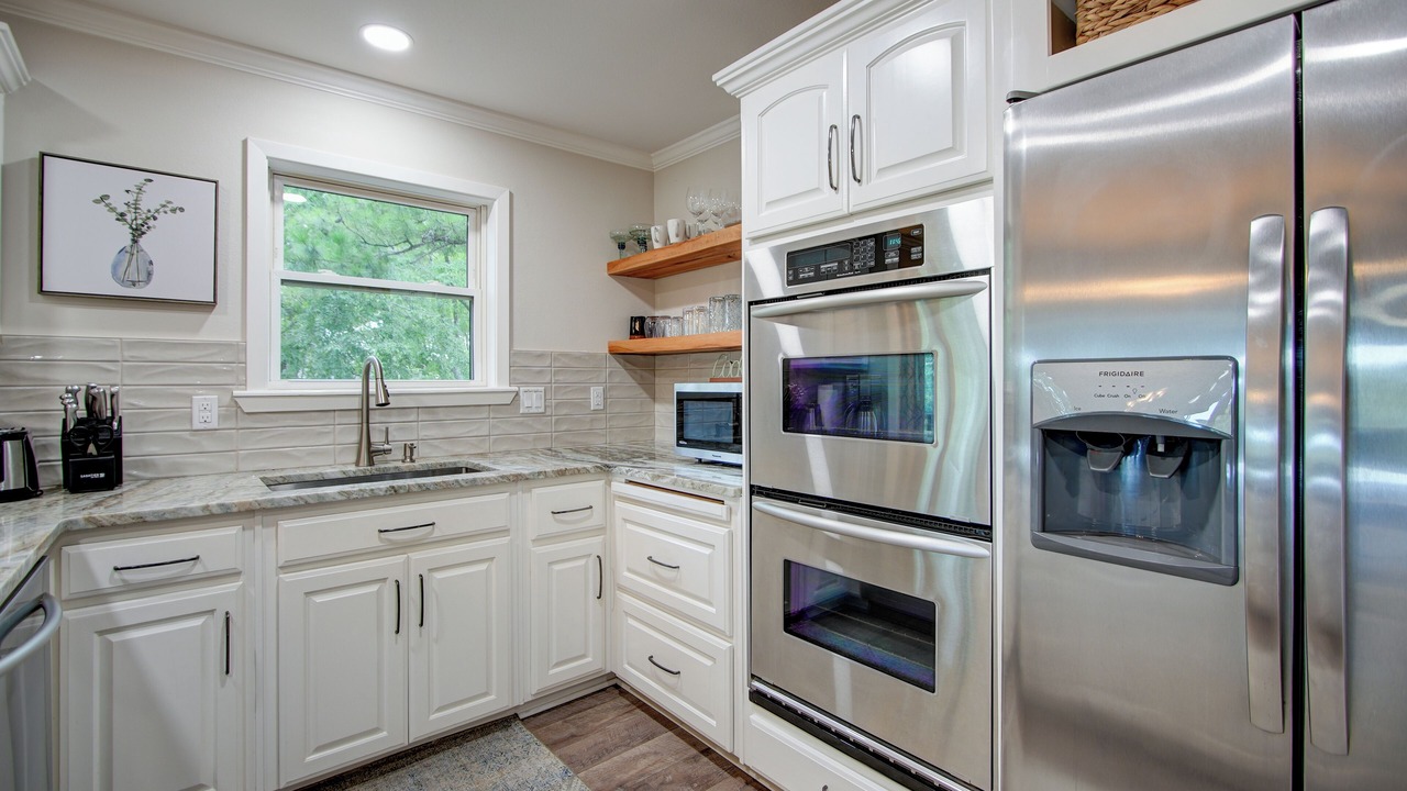 Photo of Kitchen in Mid America