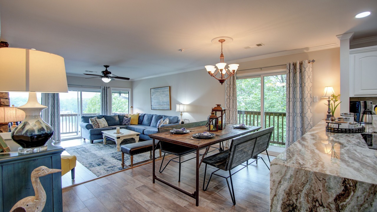 Photo of Livingroom in Mid America