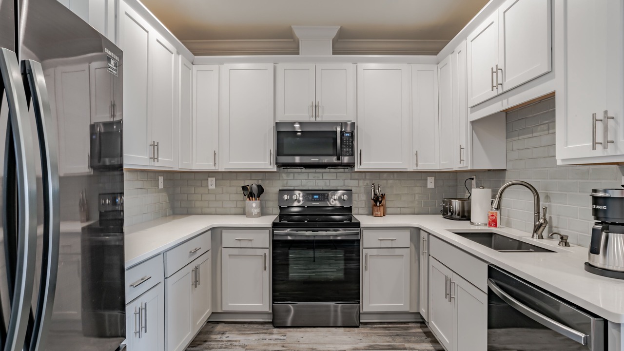 Photo of Kitchen in Silver Cay