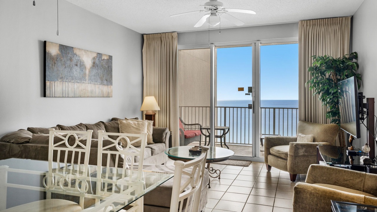 Photo of Bedroom in Miramar Beach