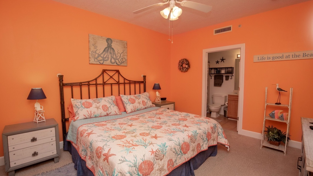 Photo of Bedroom in Long Beach