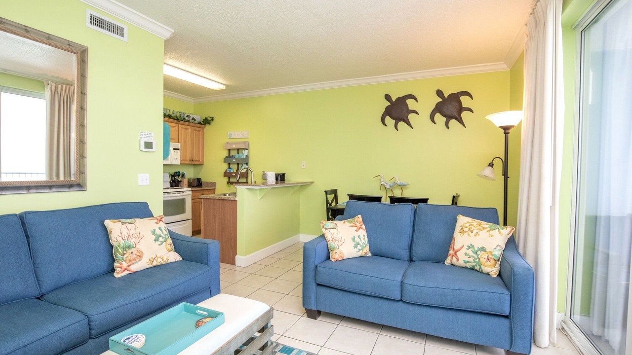Photo of Livingroom in Long Beach