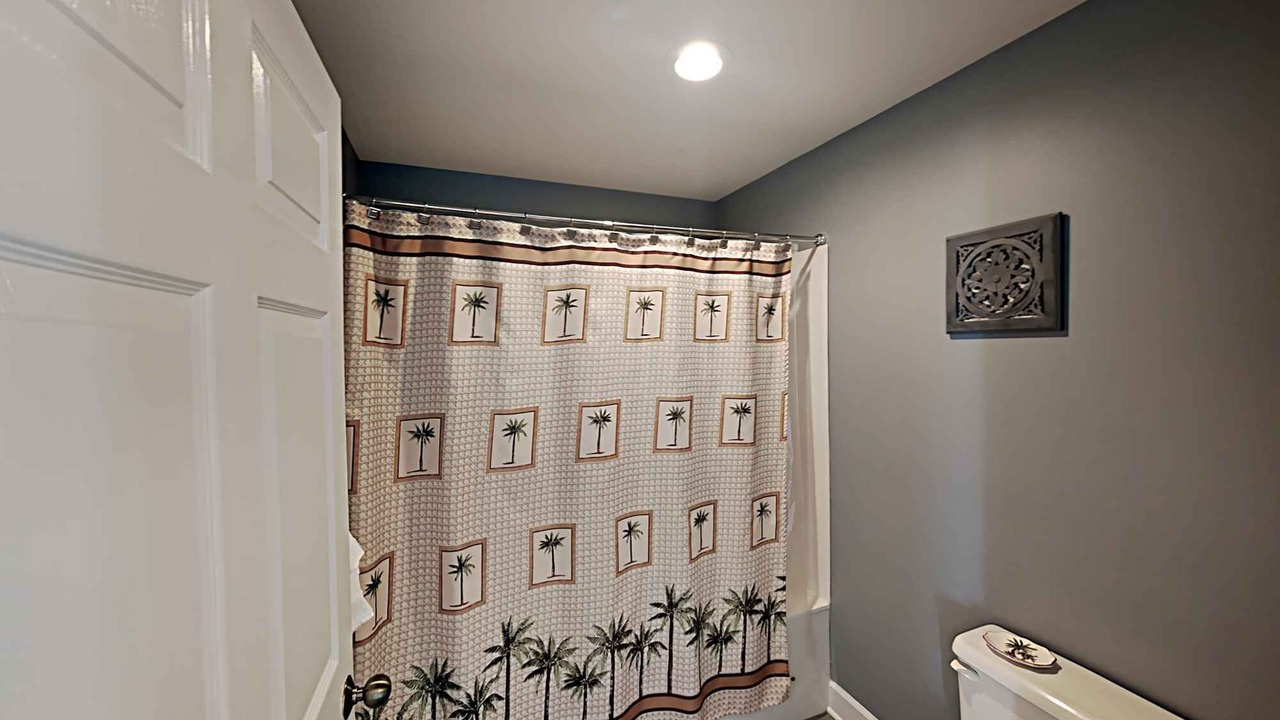 Photo of Bathroom in Navarre Beach