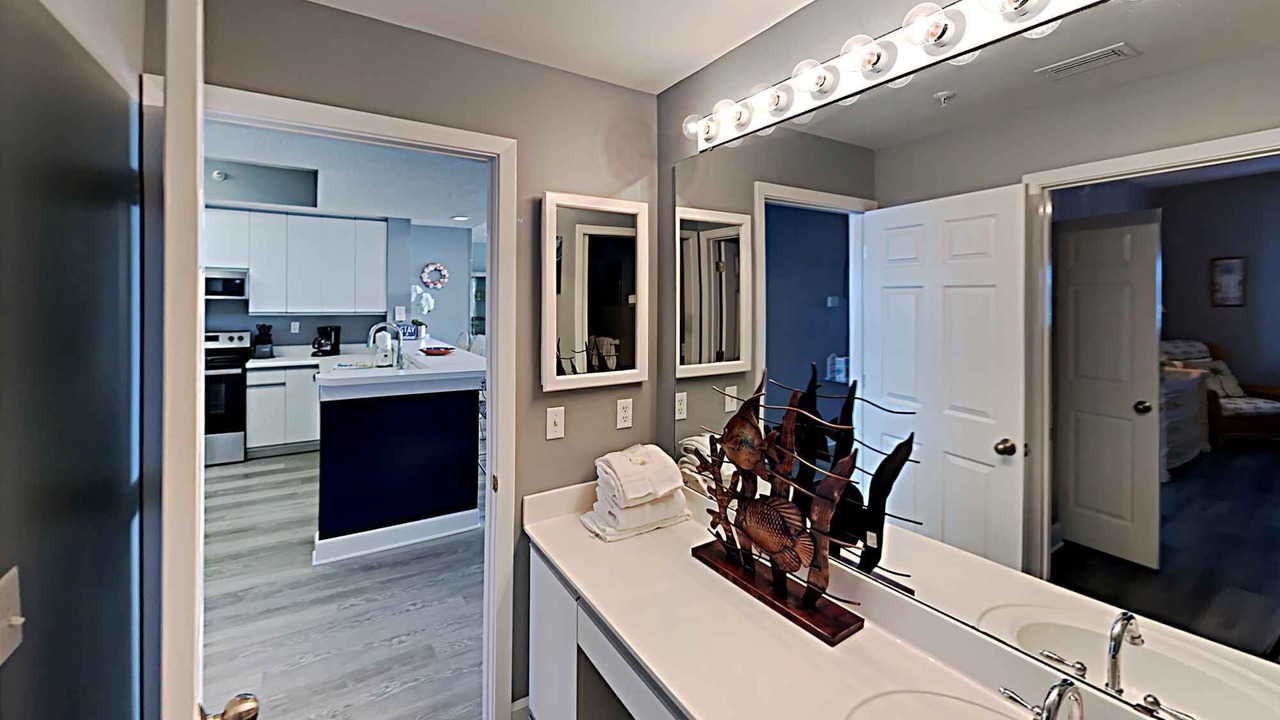 Photo of Bathroom in Navarre Beach