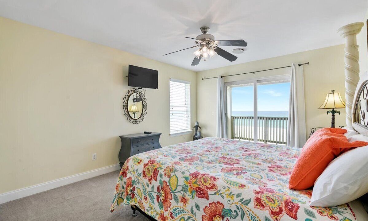 Photo of Patio Balcony in Lullwater Beach On Gulf Of Mexico