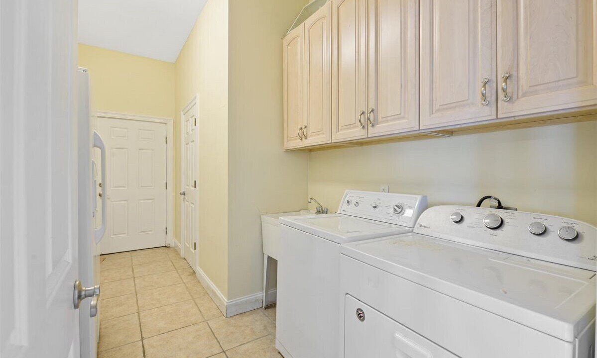Photo of Bedroom in Lullwater Beach On Gulf Of Mexico
