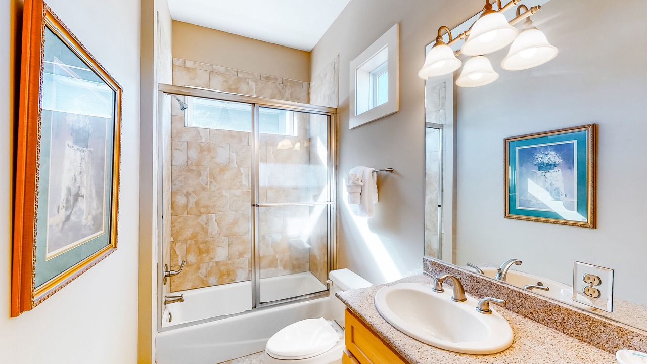 Photo of Bathroom in Crescent Beach
