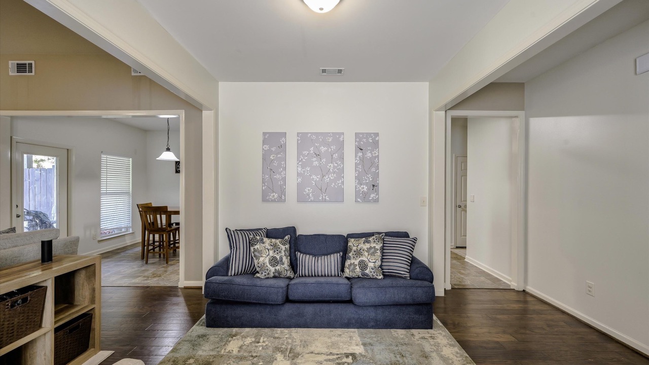 Photo of Livingroom in New Castle