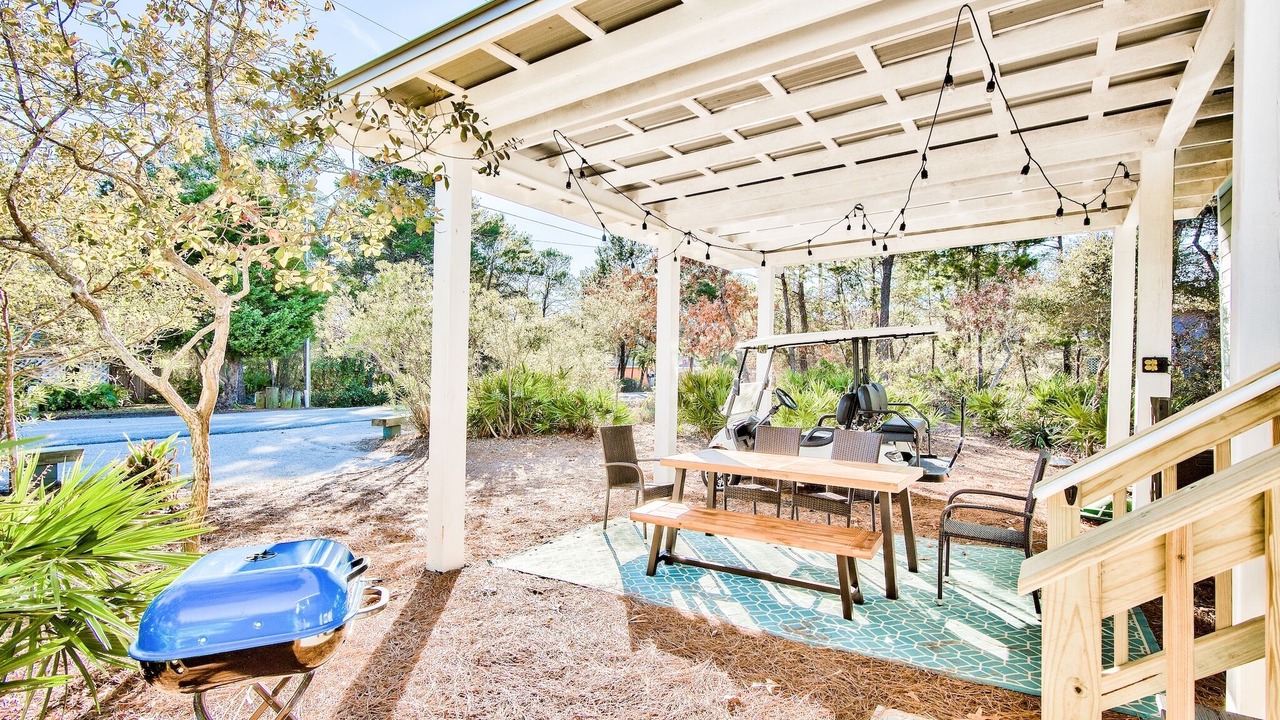 Photo of Outdoor in Gulfview Heights