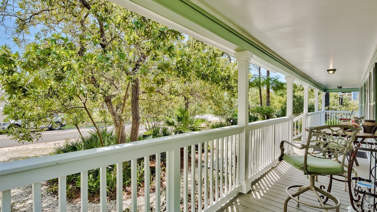 Photo of Outdoor in Gulfview Heights