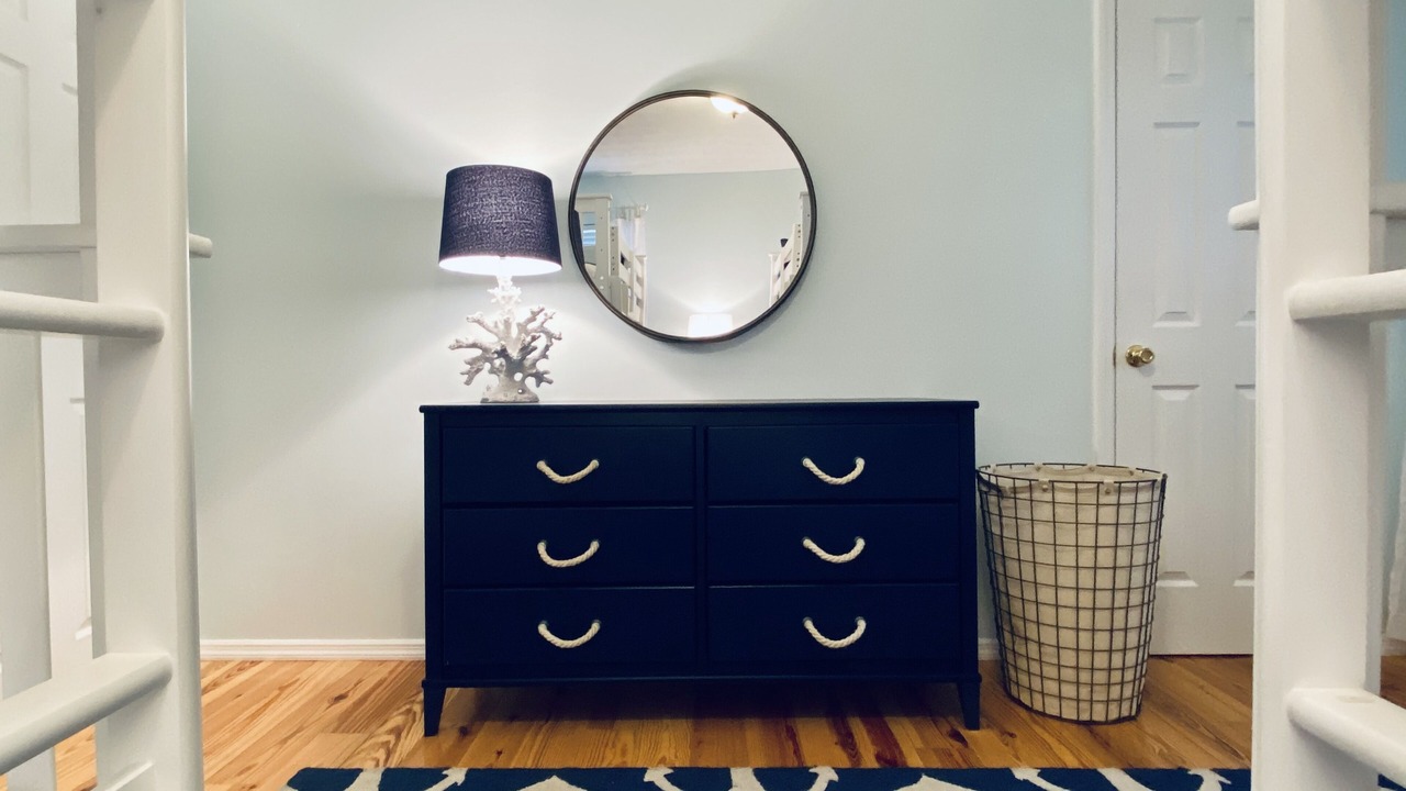 Photo of Bedroom in Gulfview Heights