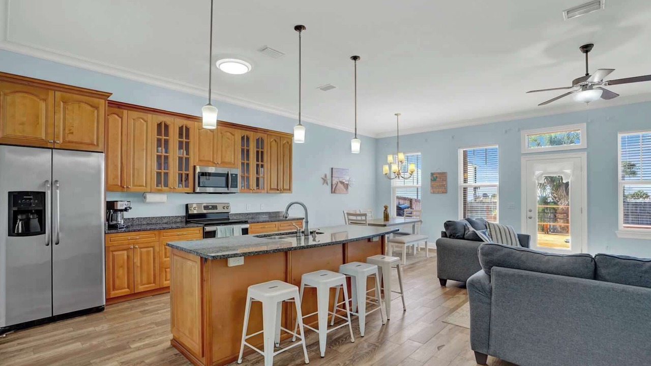 Photo of Kitchen in Crescent Beach