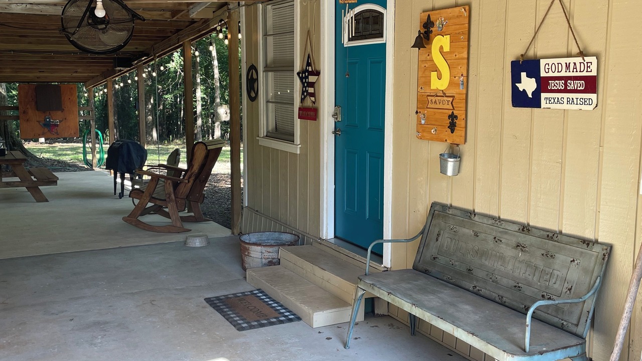 Photo of Patio Balcony in Milam