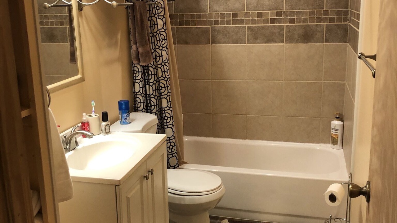 Photo of Bathroom in Milam