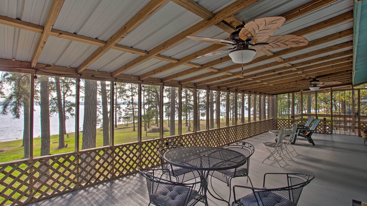 Photo of Outdoor in Avinger