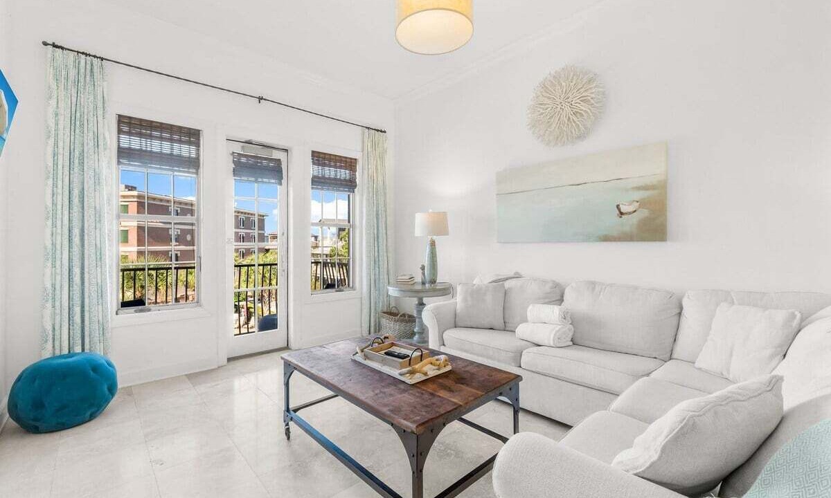 Photo of Bedroom in Seacrest Beach