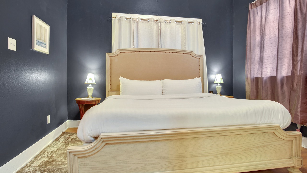 Photo of Bedroom in Treme
