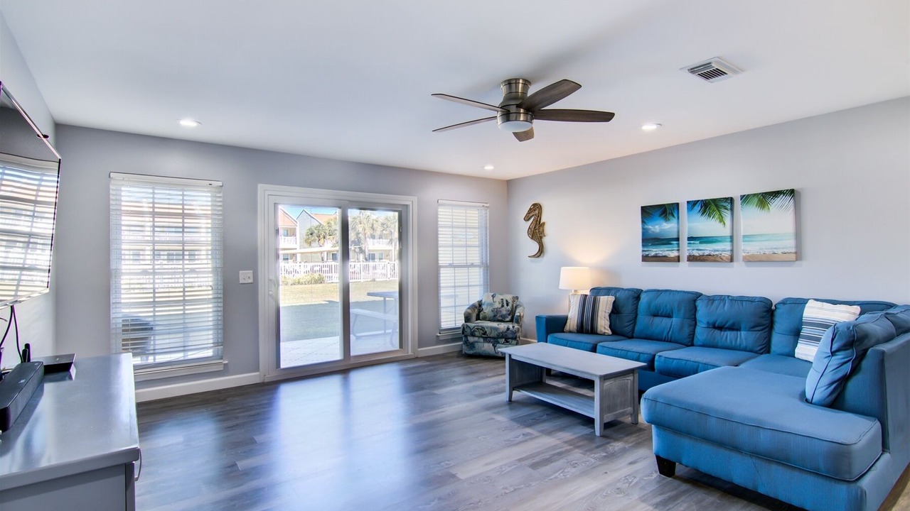 Photo of Livingroom in Miramar Beach