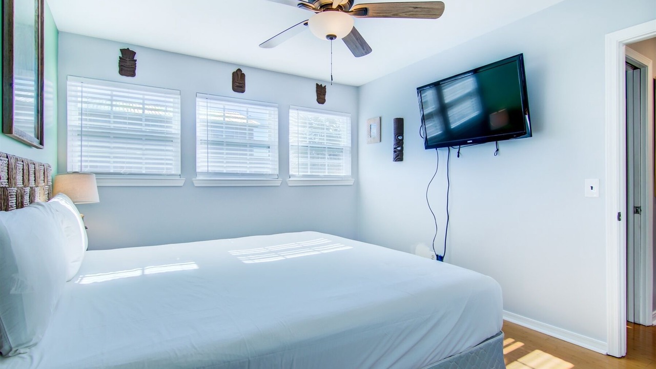 Photo of Bedroom in Miramar Beach