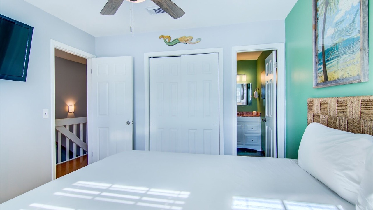 Photo of Bedroom in Miramar Beach