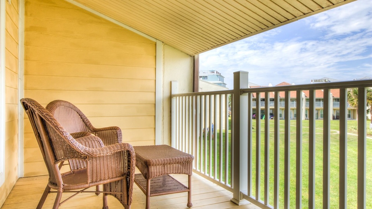 Photo of Patio Balcony in Miramar Beach