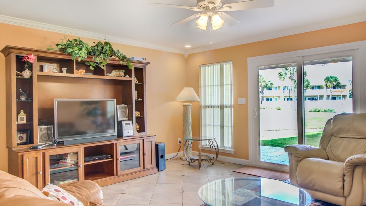 Photo of Livingroom in Miramar Beach