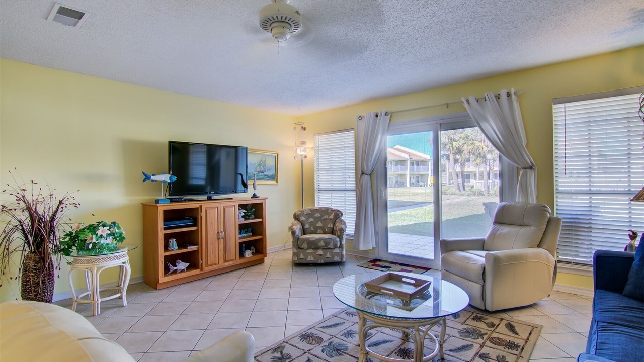 Photo of Livingroom in Miramar Beach