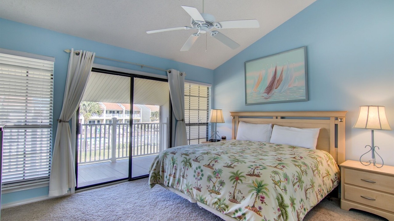 Photo of Bedroom in Miramar Beach
