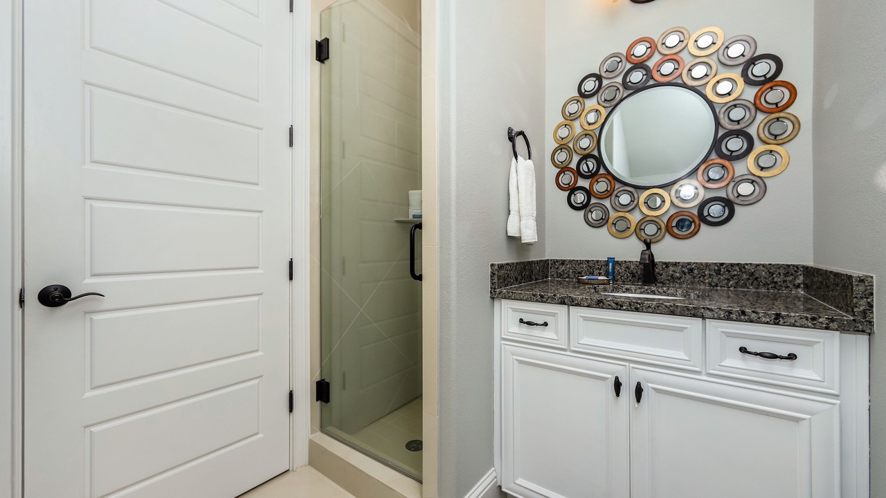 Photo of Bathroom in Villa Lago