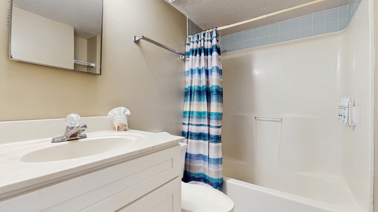 Photo of Bathroom in Fort Walton Beach - Destin