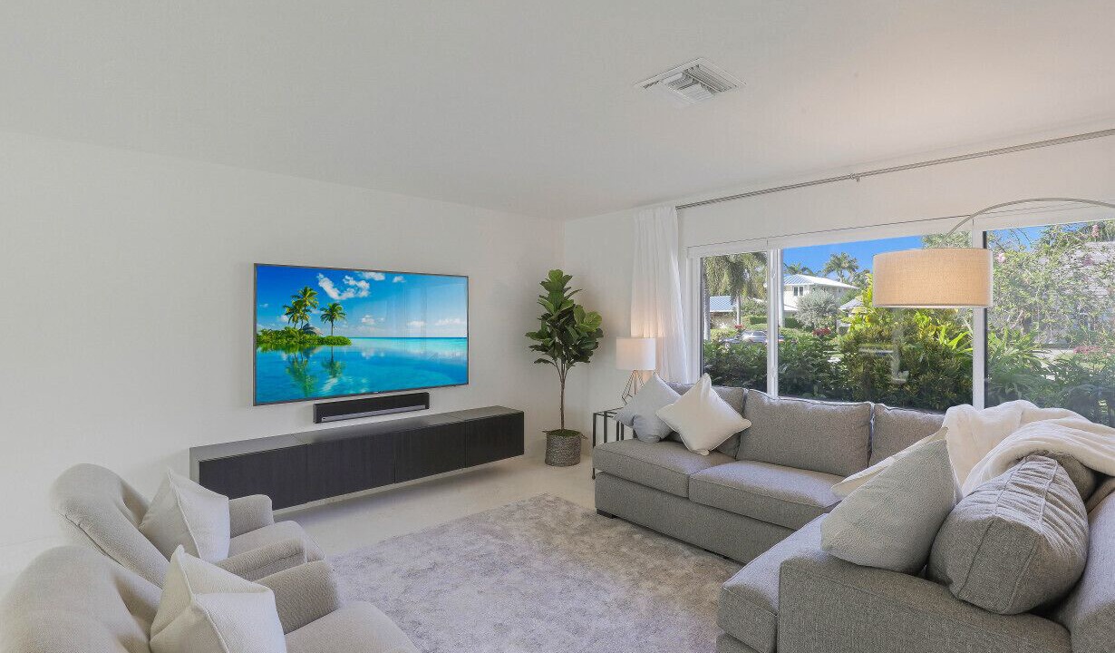 Photo of Livingroom in Moorings