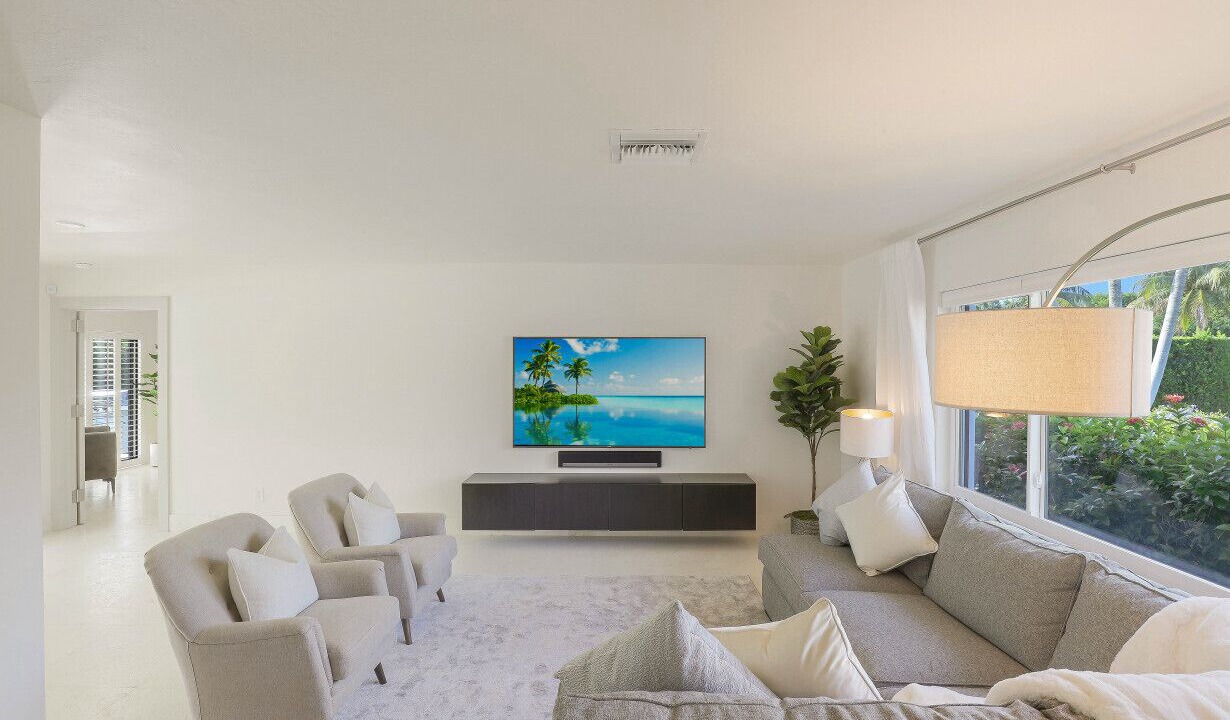 Photo of Livingroom in Moorings