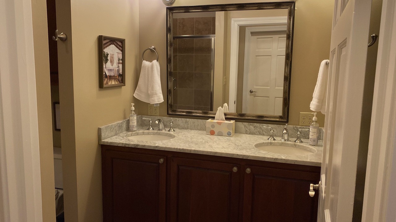 Photo of Bathroom in Natchez