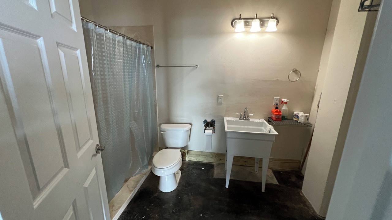 Photo of Bathroom in Port Sulphur
