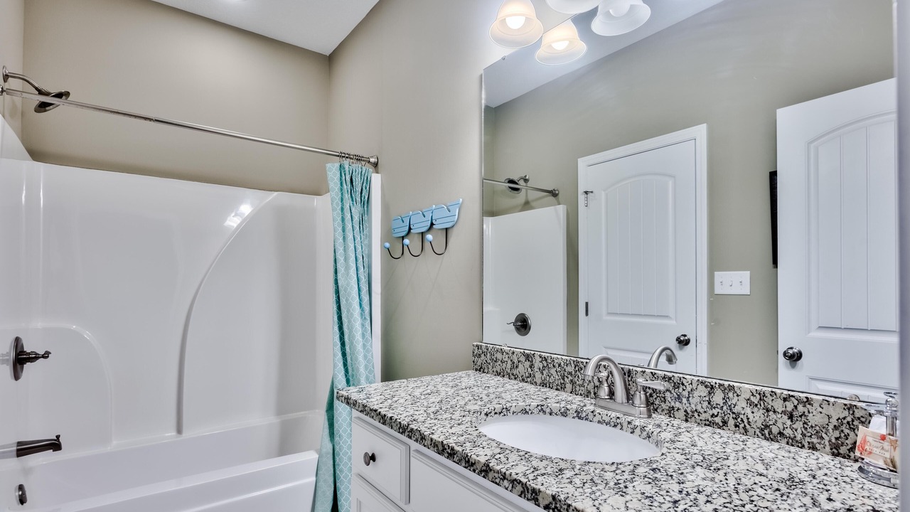 Photo of Bathroom in Sunnyside On The Gulf