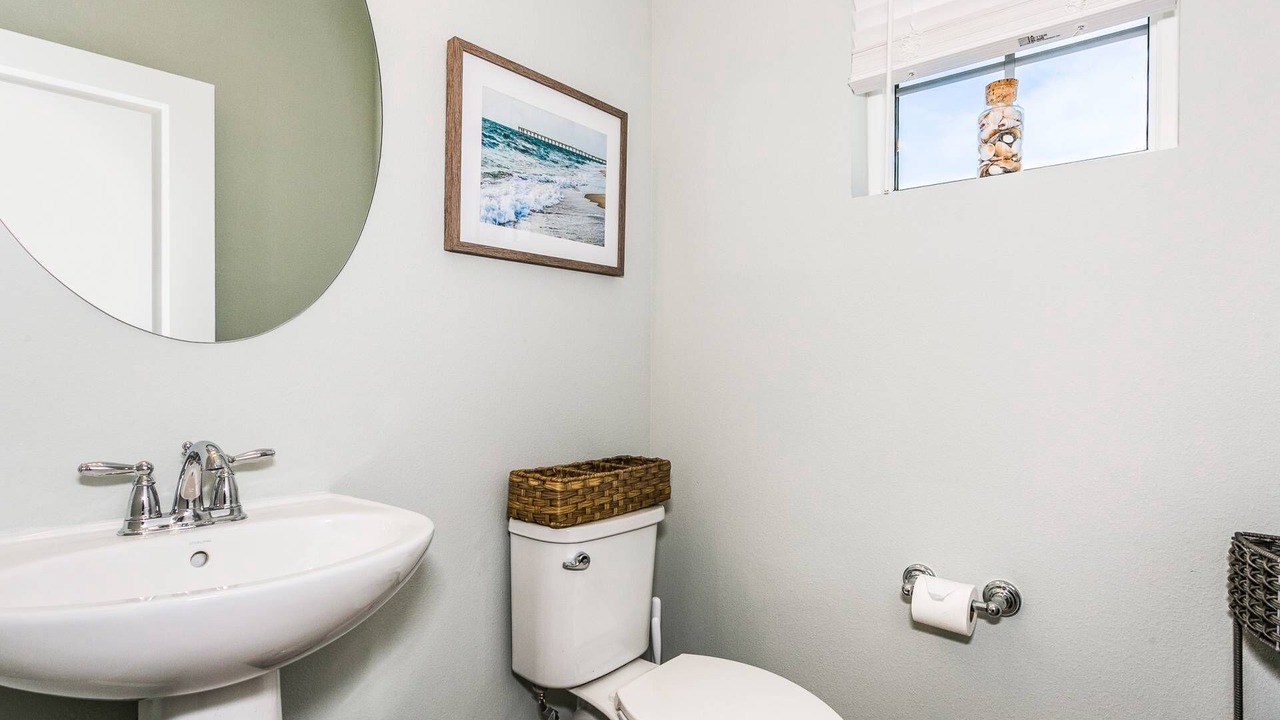 Photo of Bedroom in Ono Island