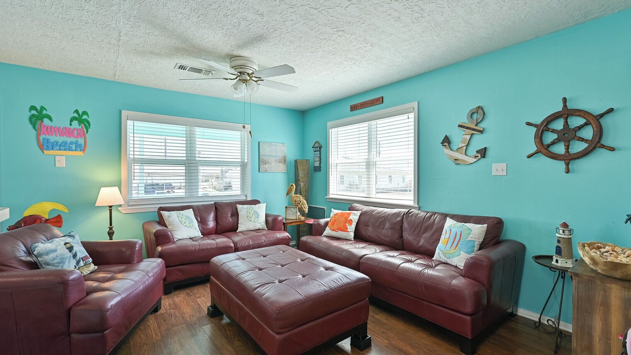 Photo of Bedroom in Jamaica Beach
