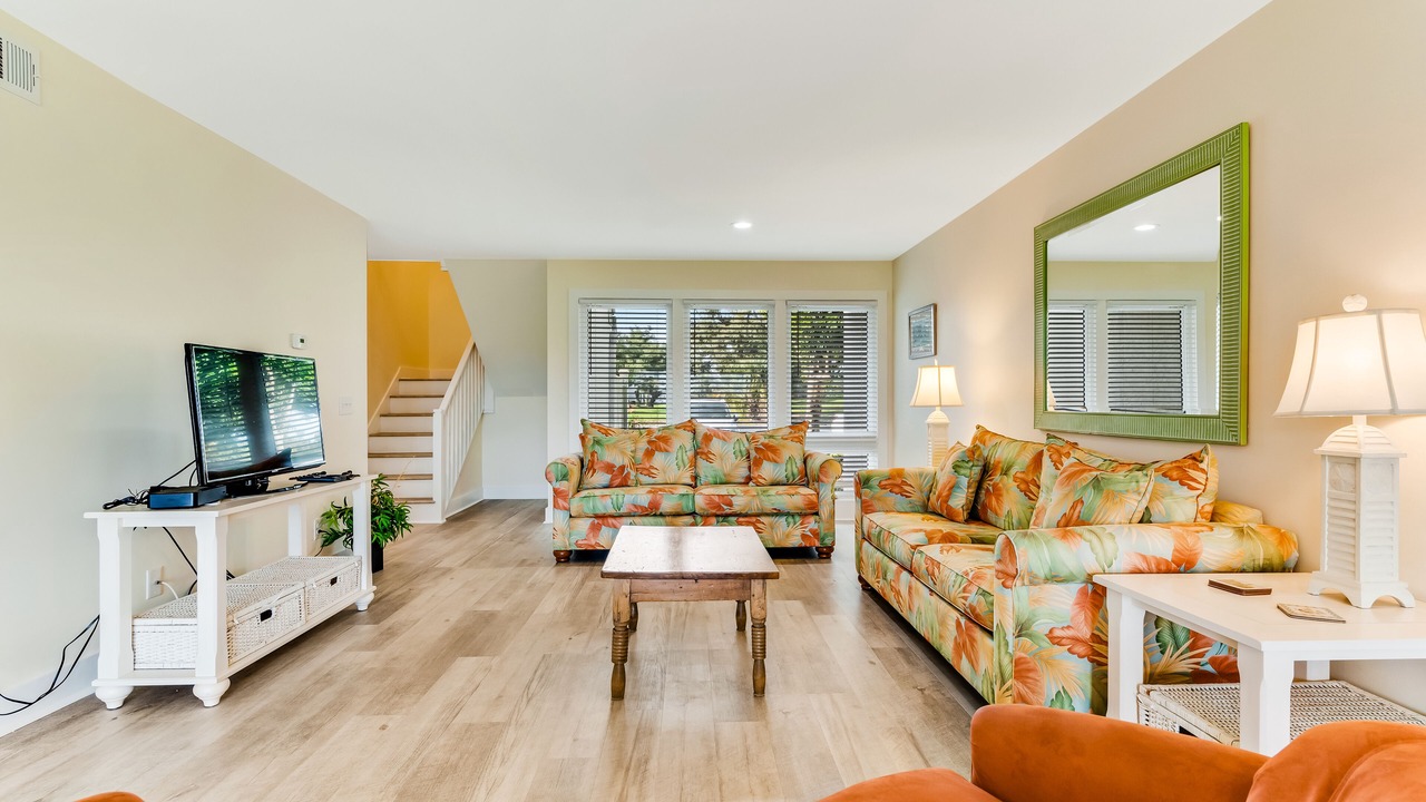 Photo of Livingroom in Upper Grand Lagoon