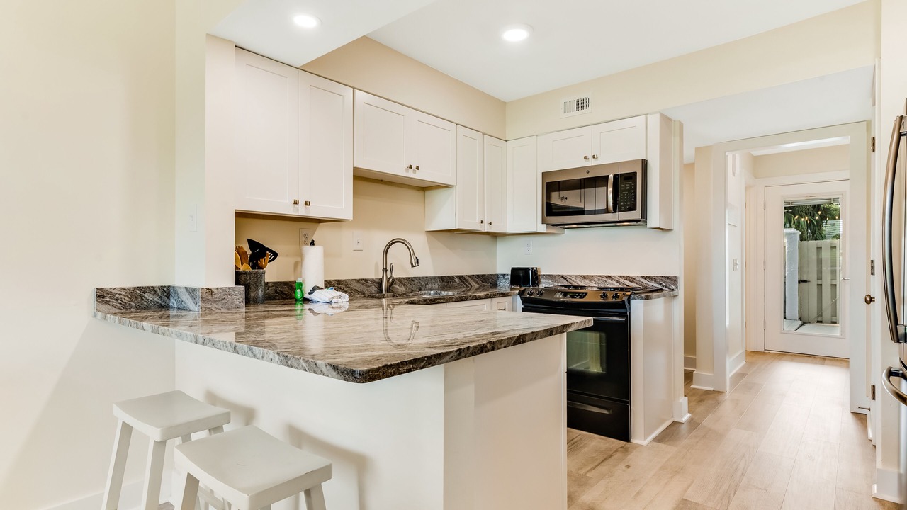 Photo of Kitchen in Upper Grand Lagoon