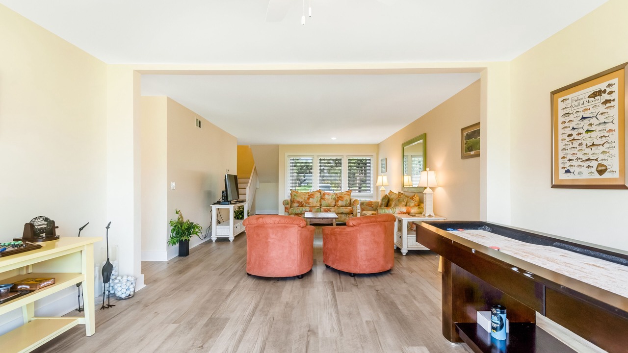 Photo of Livingroom in Upper Grand Lagoon