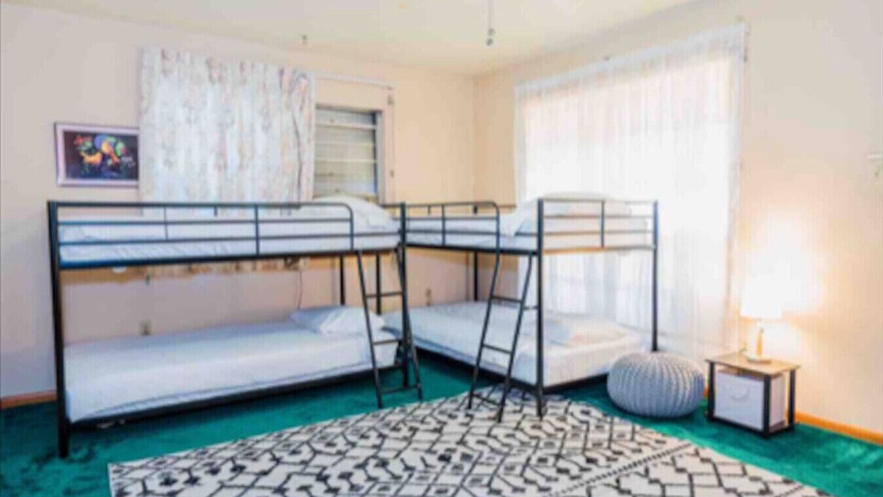 Photo of Bedroom in Harahan