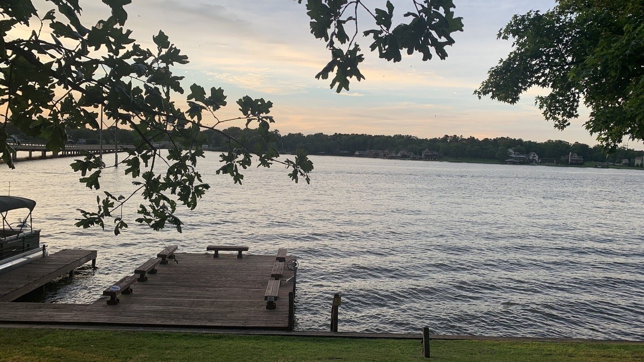 Photo of Outdoor in Scroggins